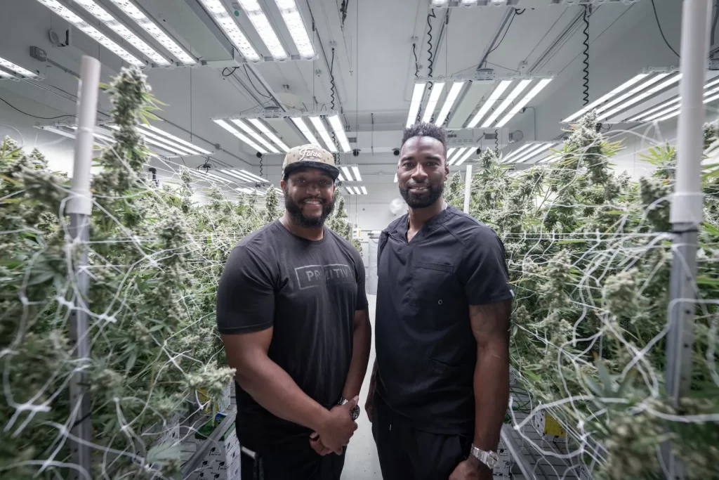 Primitiv Group’s Co-Founders Calvin Johnson Jr. and Rob Sims sign exclusive deal with LED Grow Light Manufacturer FOHSE